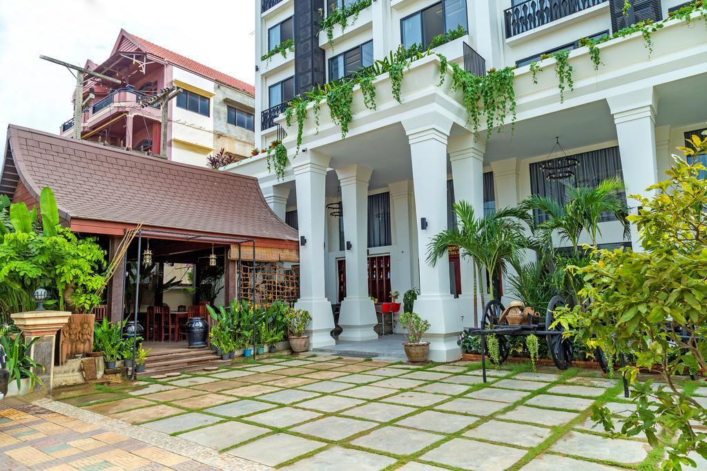 Ly Heng Chhay Hotel Paôy Pêt Eksteriør billede