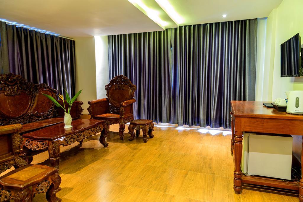 Ly Heng Chhay Hotel Paôy Pêt Eksteriør billede