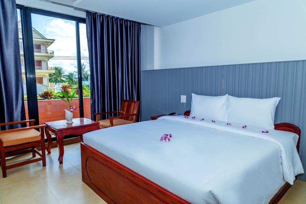 Ly Heng Chhay Hotel Paôy Pêt Eksteriør billede