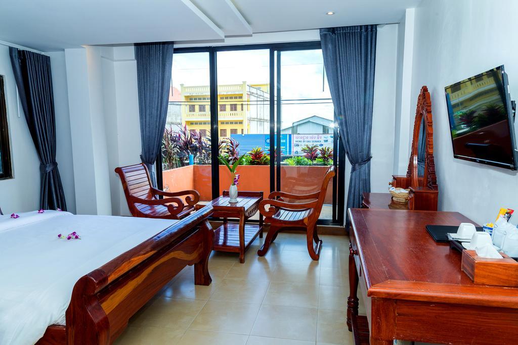 Ly Heng Chhay Hotel Paôy Pêt Eksteriør billede