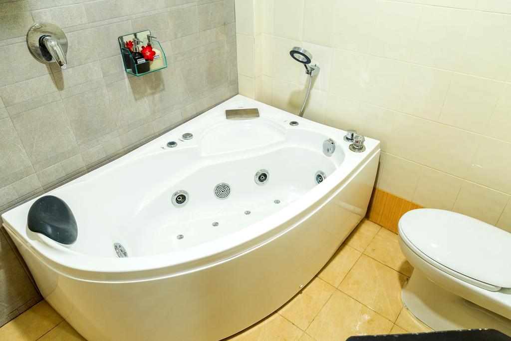 Ly Heng Chhay Hotel Paôy Pêt Eksteriør billede