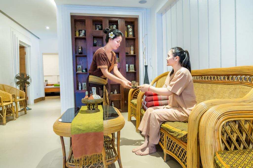 Ly Heng Chhay Hotel Paôy Pêt Eksteriør billede